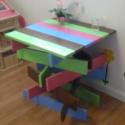 Stack-It-Up Table